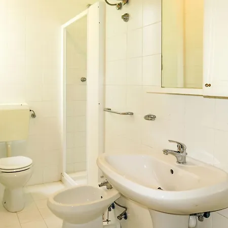 Parco Hemingway-9 By Interhome Lägenhet *